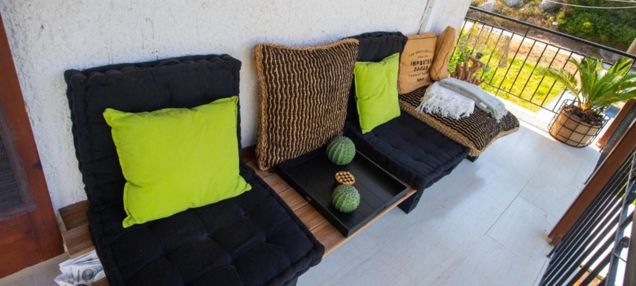 Olga Apartment Nikiana Bagian luar foto